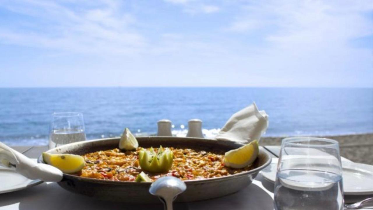 Mijas Costa - Beachside Apartment-B Sitio de Calahonda Екстериор снимка